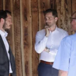 Chief Sales Officer Simon Lander and Client Executive Peter Stephansen at the quarterly event