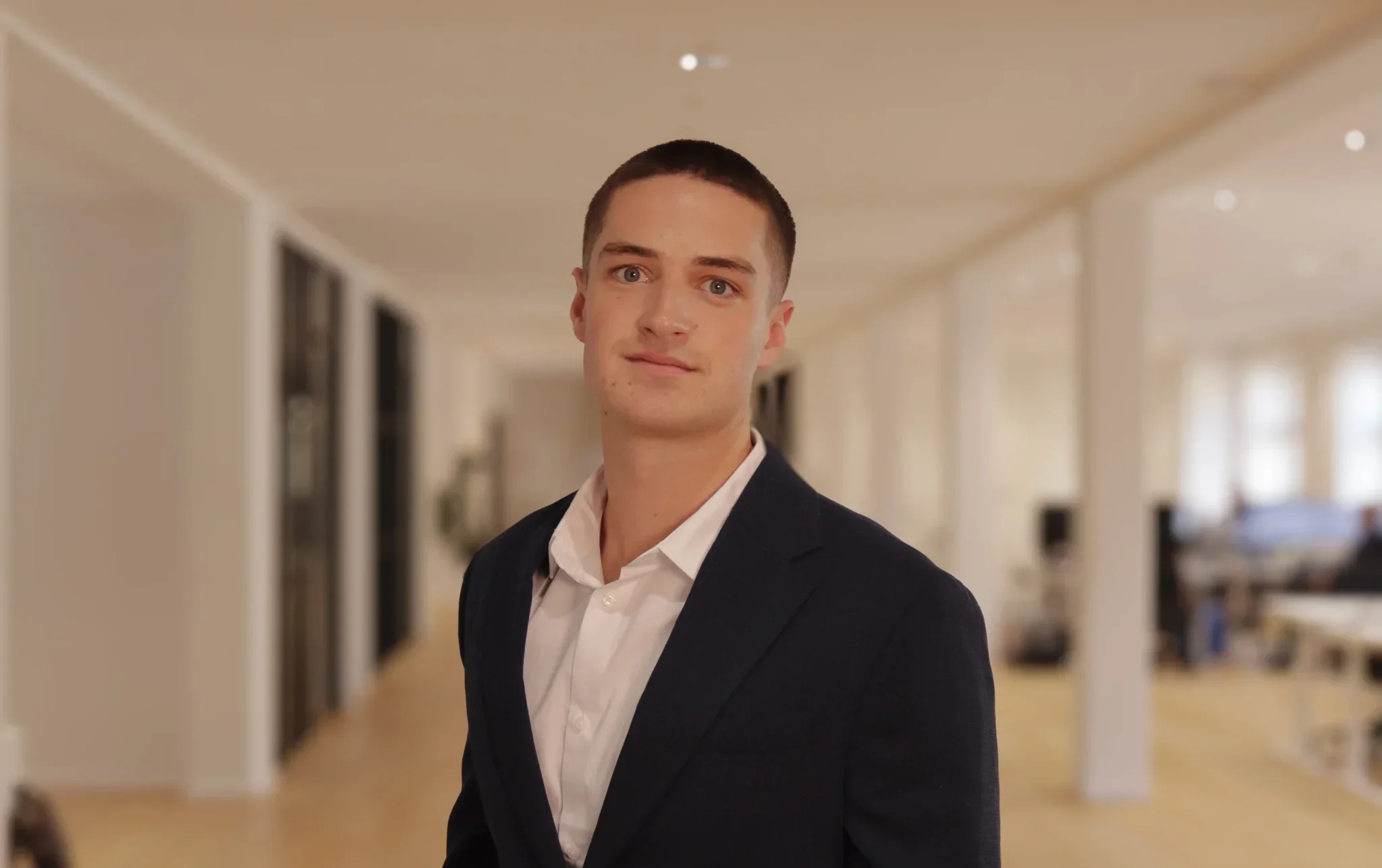 Nicklas Harrison Becker, Client Associate hos Selected Group, medarbejderbillede